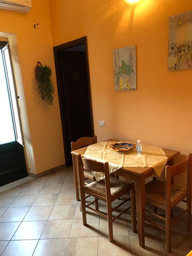 Apartamento Collotti 3 Castelbuono  Exterior foto